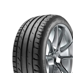 225/40R18 92W XL Kormoran Ultra High Performance
